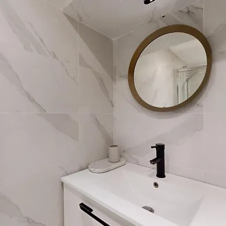 Bluestay 109 - Superbe A * Paris